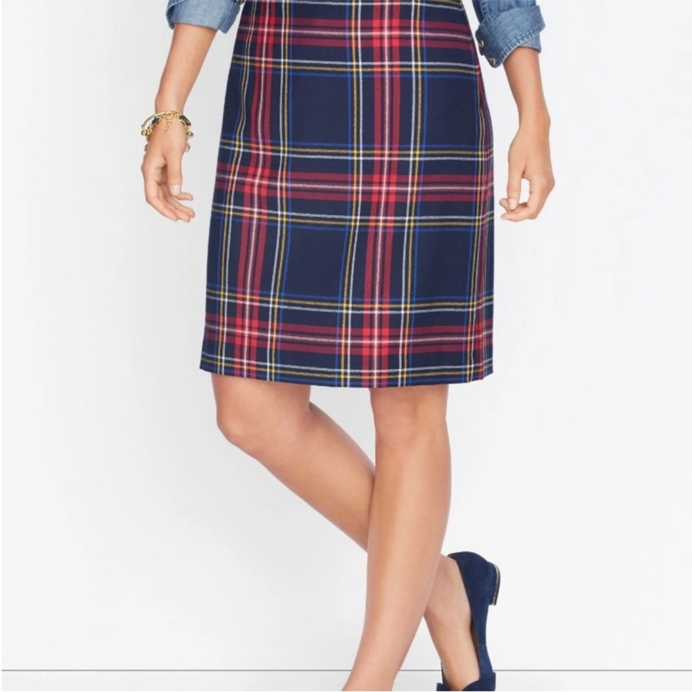 Talbots NWT Navy and Red Christmas Plaid Pencil Skirt